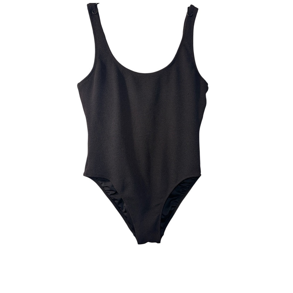 Love & Sports Classic Black Textured One-Piece Swimsuit Sz M​​